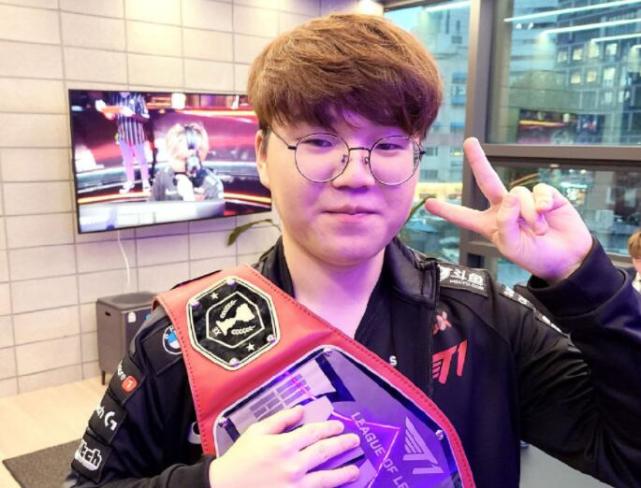 吸引了无数 吸引了无数