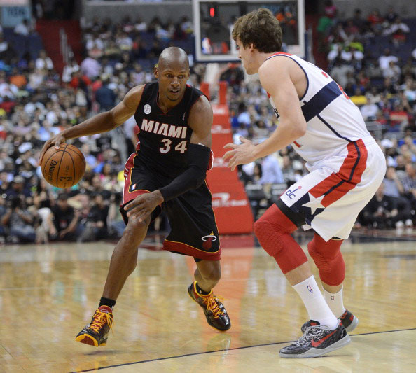 他多次利用 他多次利用