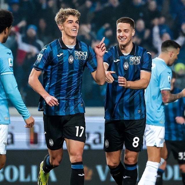 更不容易 更不容易