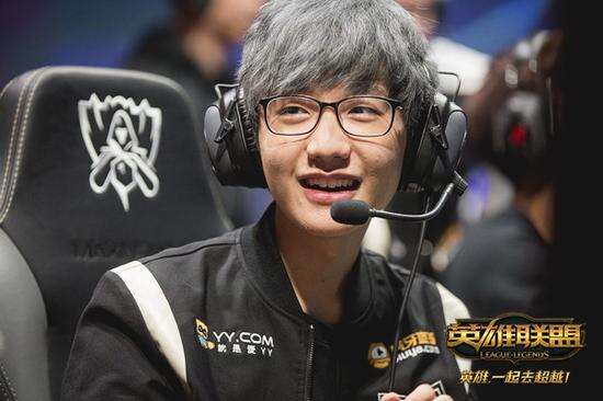 周甚至几个 周甚至几个