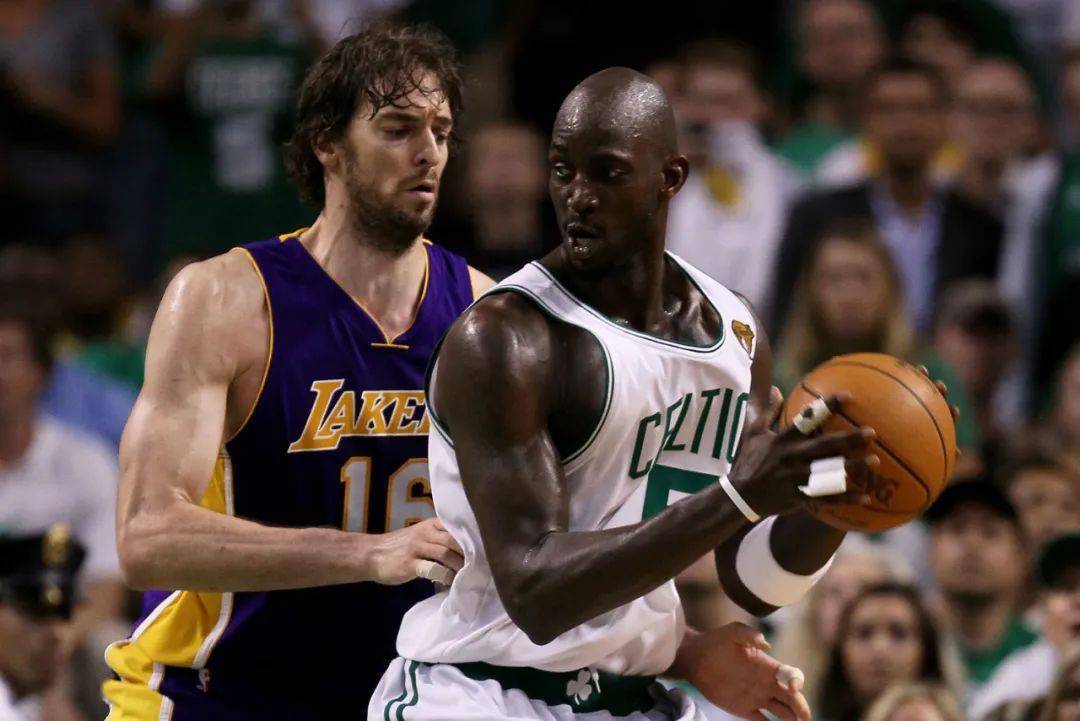 让他在篮球 让他在篮球