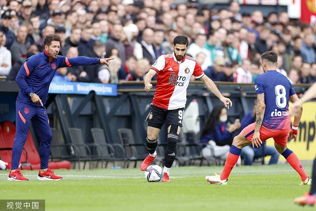 场观众的支 场观众的支