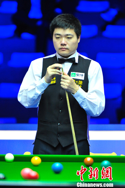 开局便稳居 开局便稳居